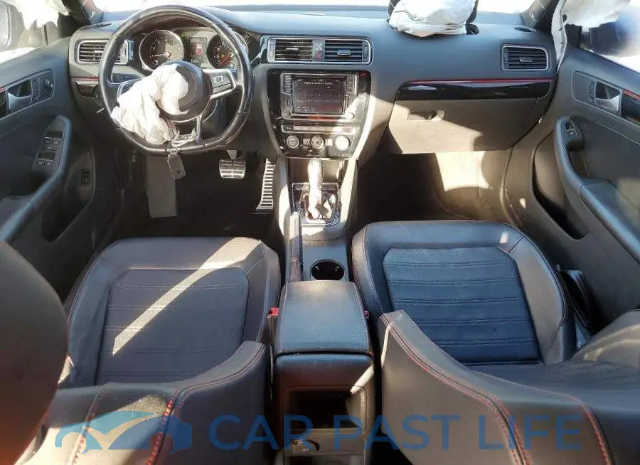 3VW4T7AJXHM348208# 8