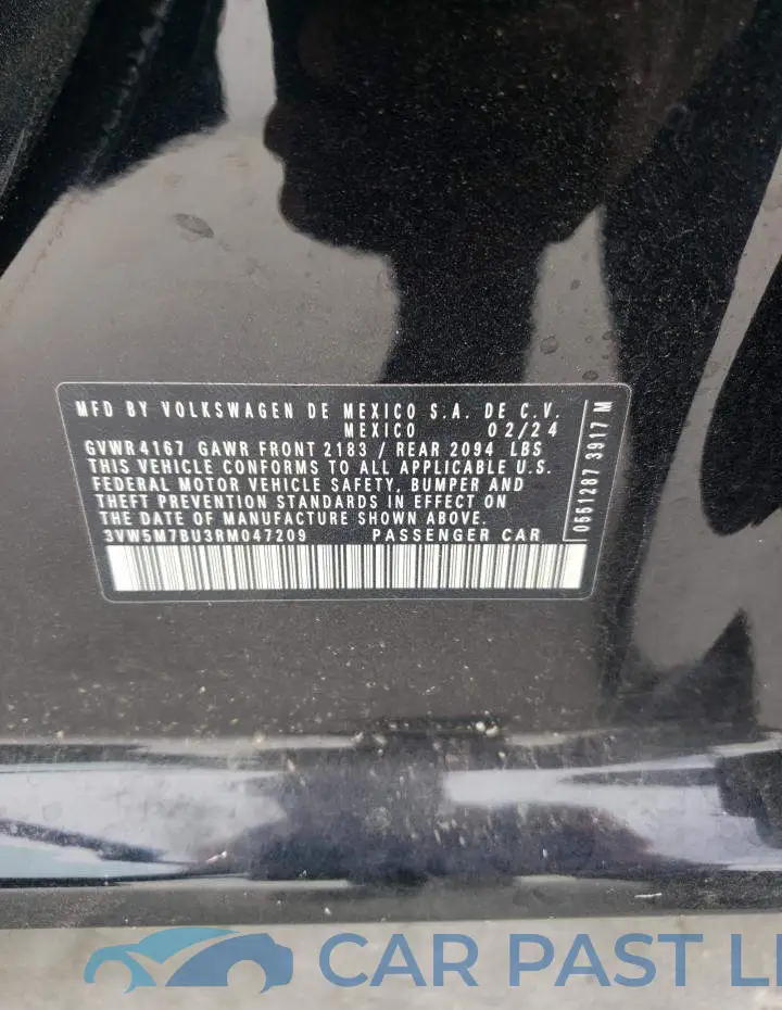 3VW5M7BU3RM047209# 12