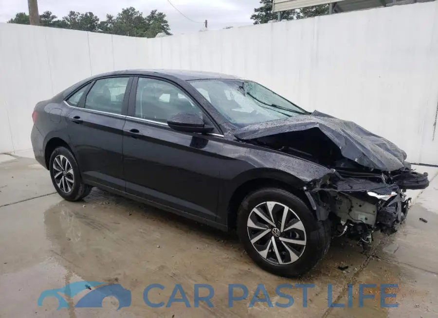 3VW5M7BU3RM047209# 4