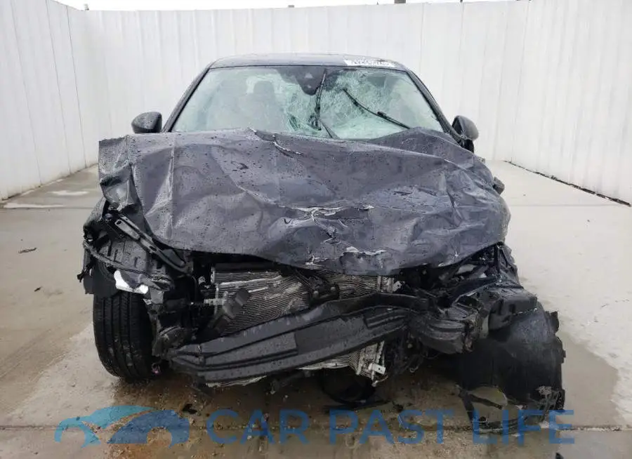 3VW5M7BU3RM047209# 5