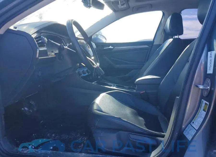 3VWE57BU1KM048698# 7