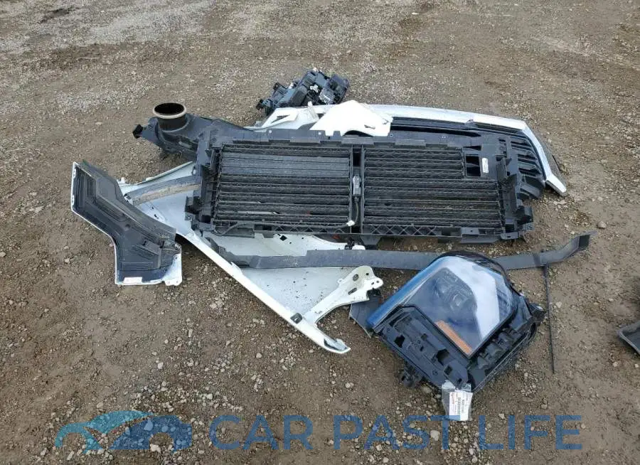 1GT4ULE7XSF271029# 12