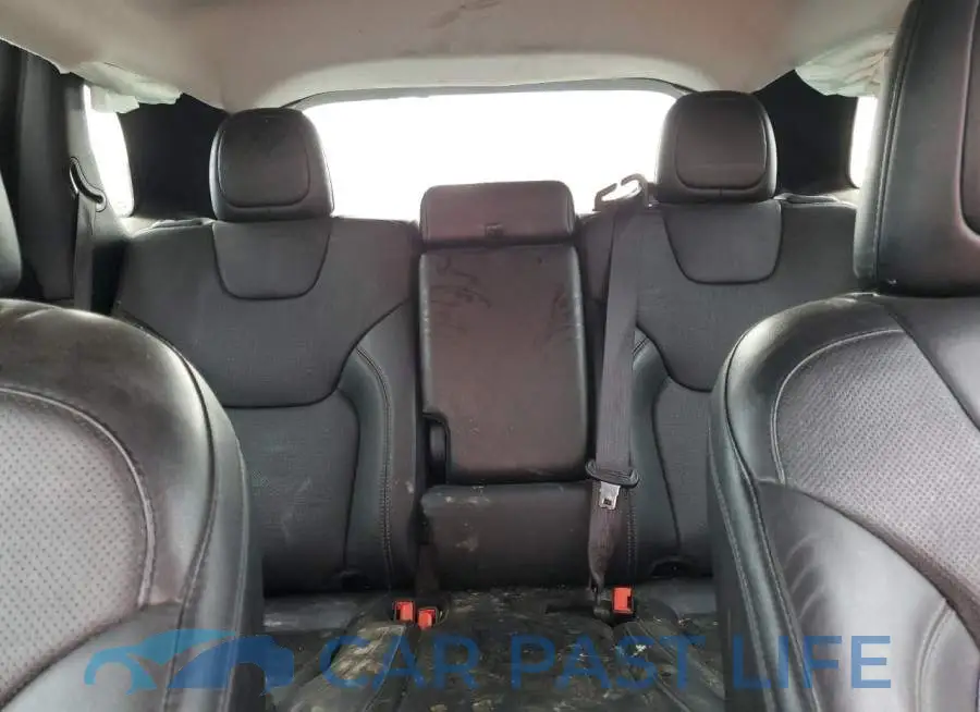 1C4PJMMX9MD217149# 10