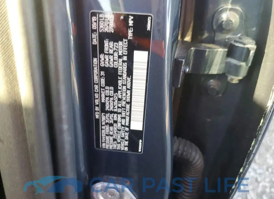 YV4102RL8L1478871# 13