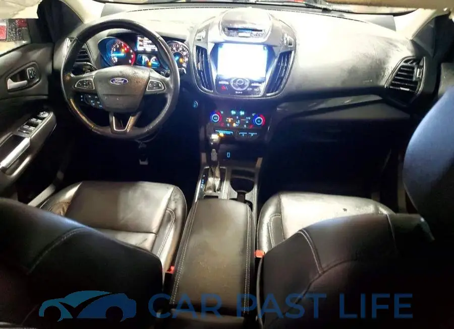 1FMCU9J92HUB29585# 8