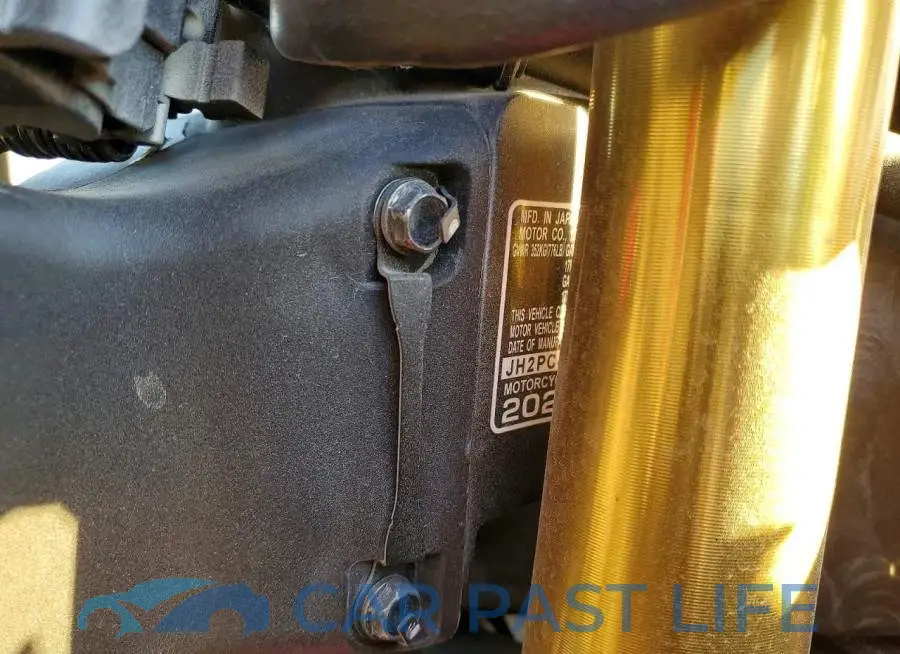 JH2PC40J2NK800162# 9