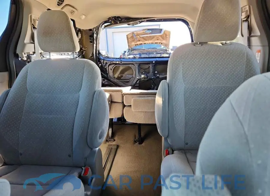 5TDJZ3DC5JS202055# 10