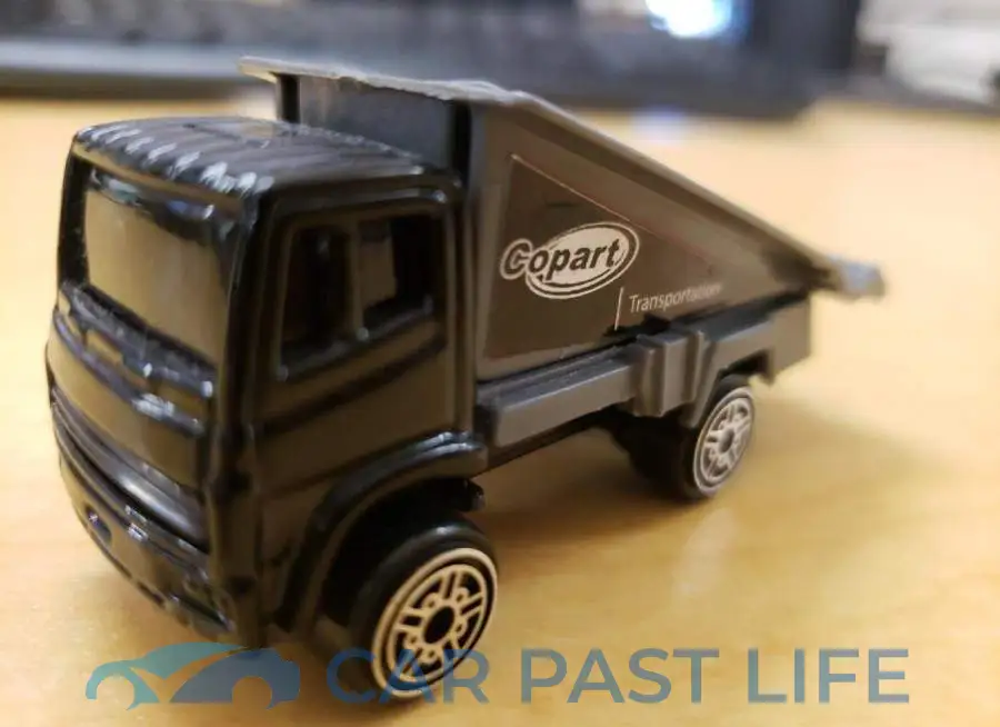 JTNKHMBX3K1056893# 2