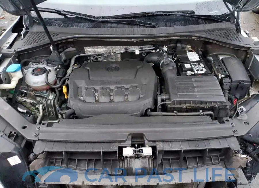3VV2B7AX7KM152267# 12