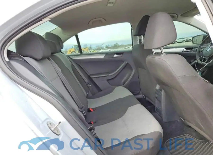 3VW2B7AJ4HM329311# 10