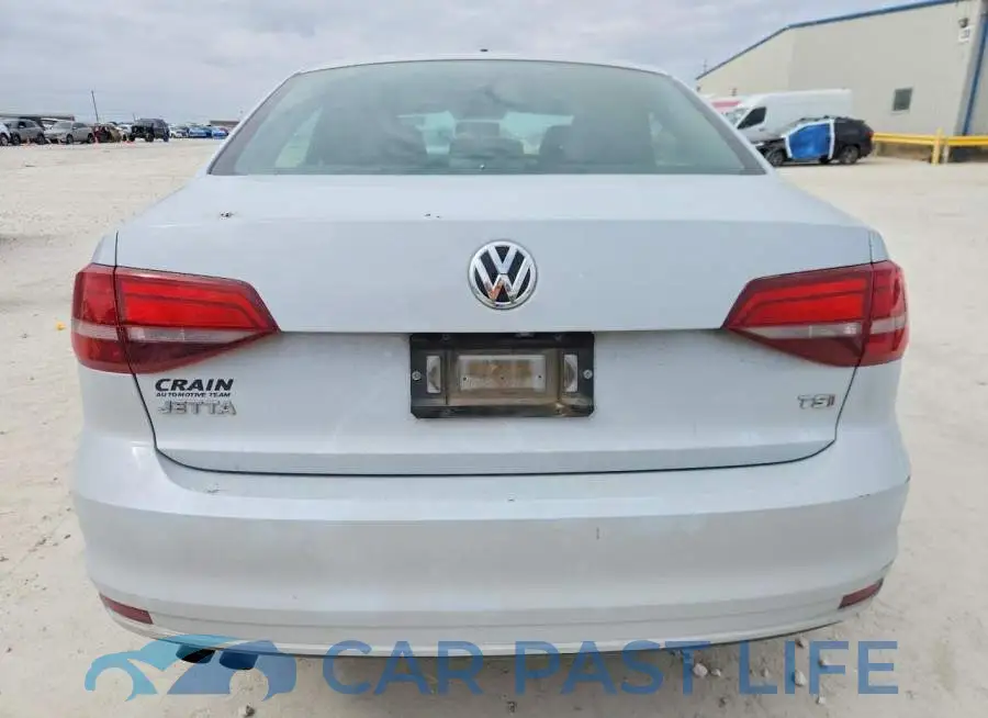 3VW2B7AJ9HM347903# 6
