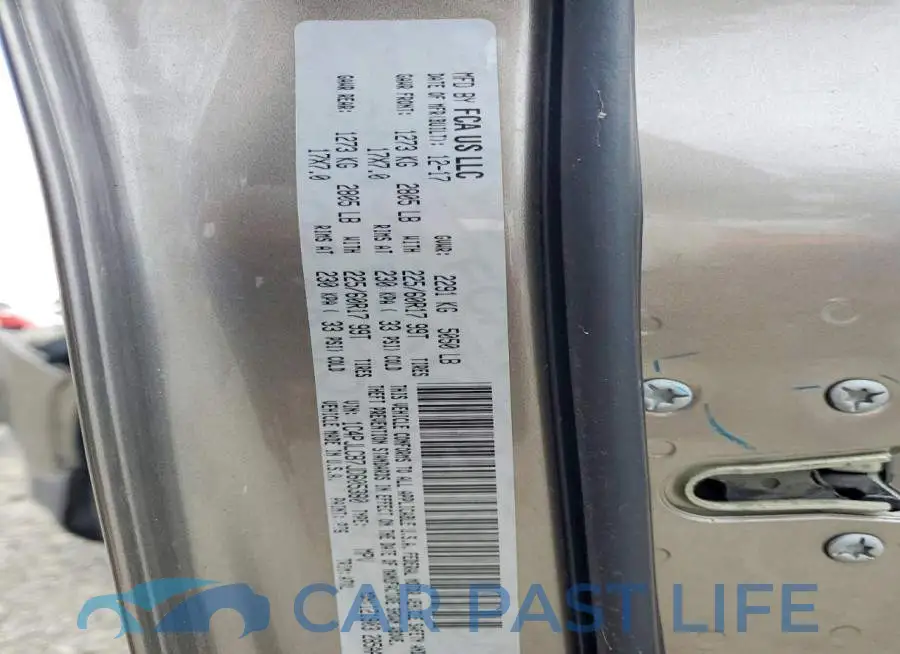 1C4PJLCB7JD605380# 14
