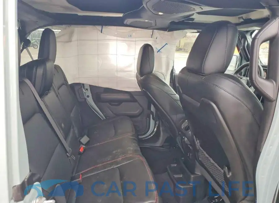 1C4RJXFG2RW153295# 11