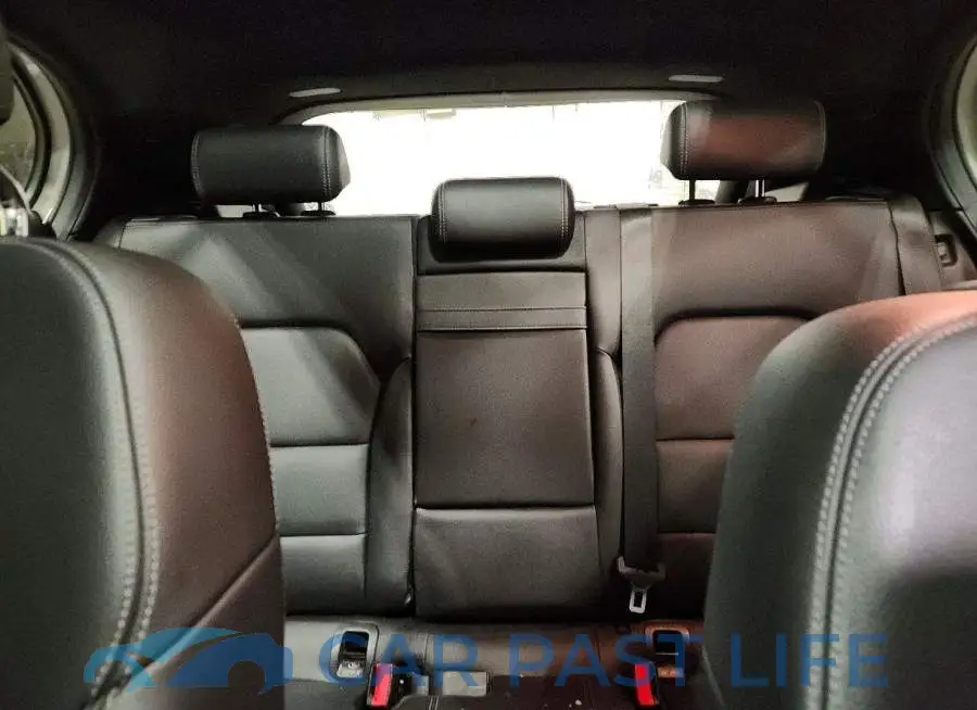 WDCTG4GB2JJ382965# 10