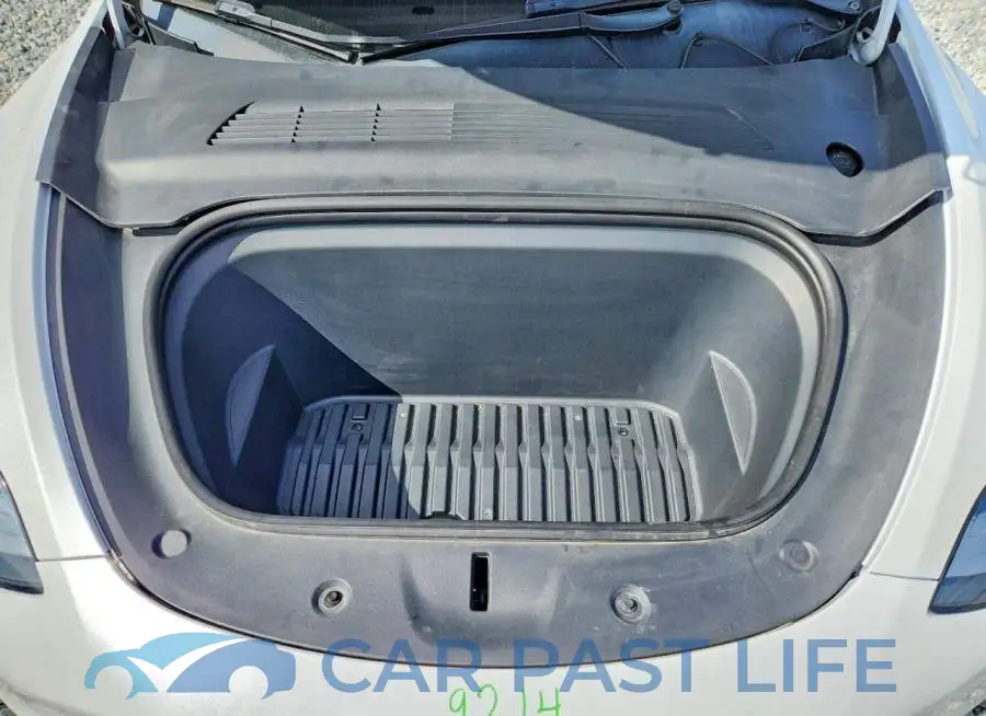 5YJYGDEE8MF100350# 11
