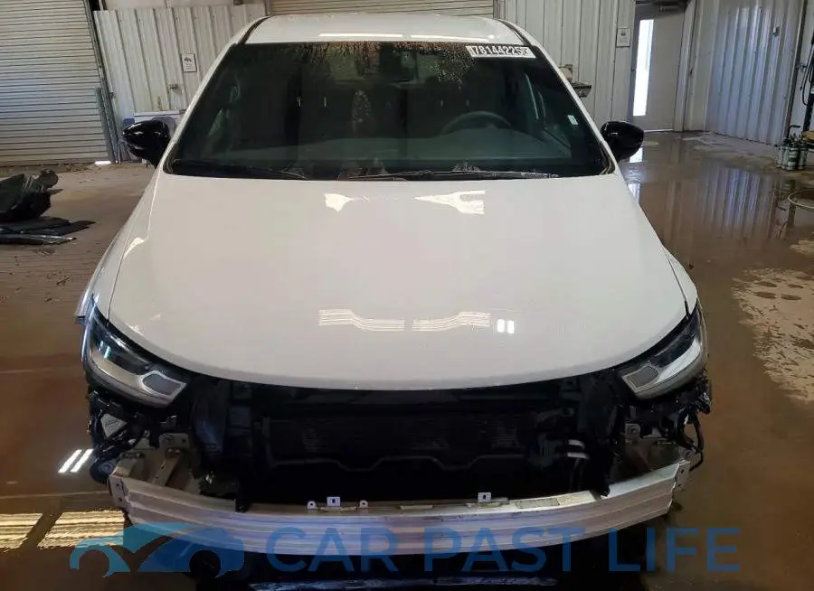 2C4RC1BG4SR532651# 5
