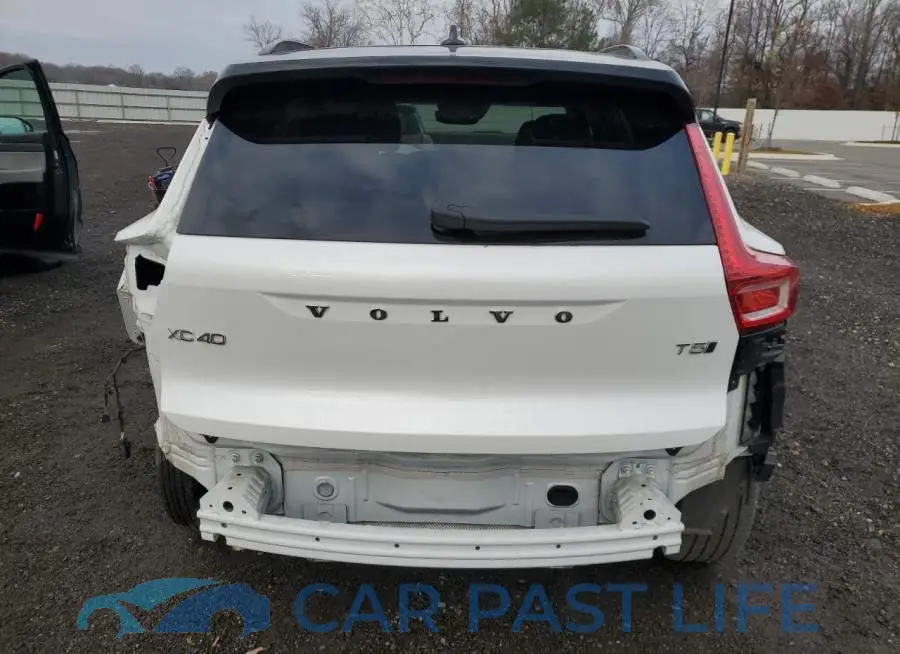 YV4162UM1M2561570# 6