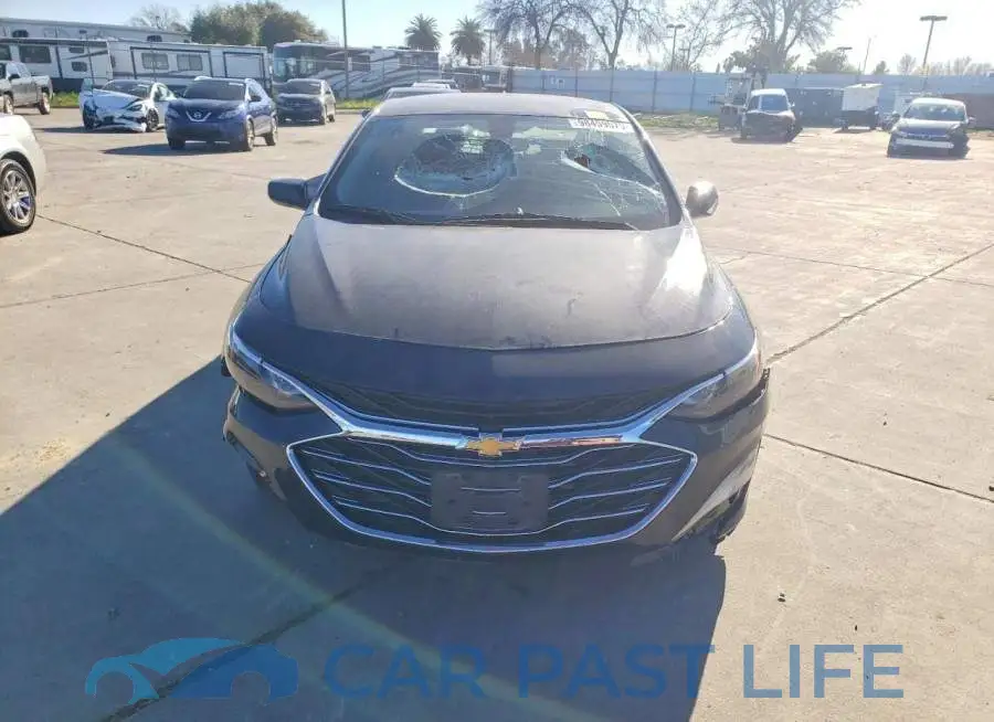 1G1ZD5ST1NF125196# 5