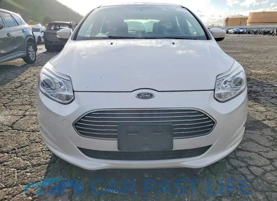1FADP3R49HL314735# 5