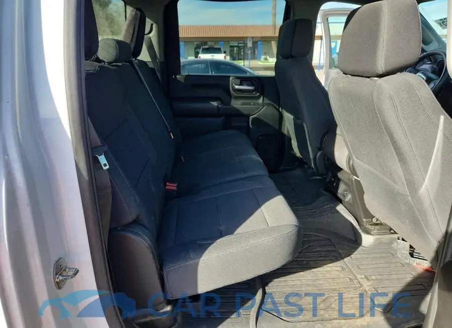 1GT49LE72RF178968# 10