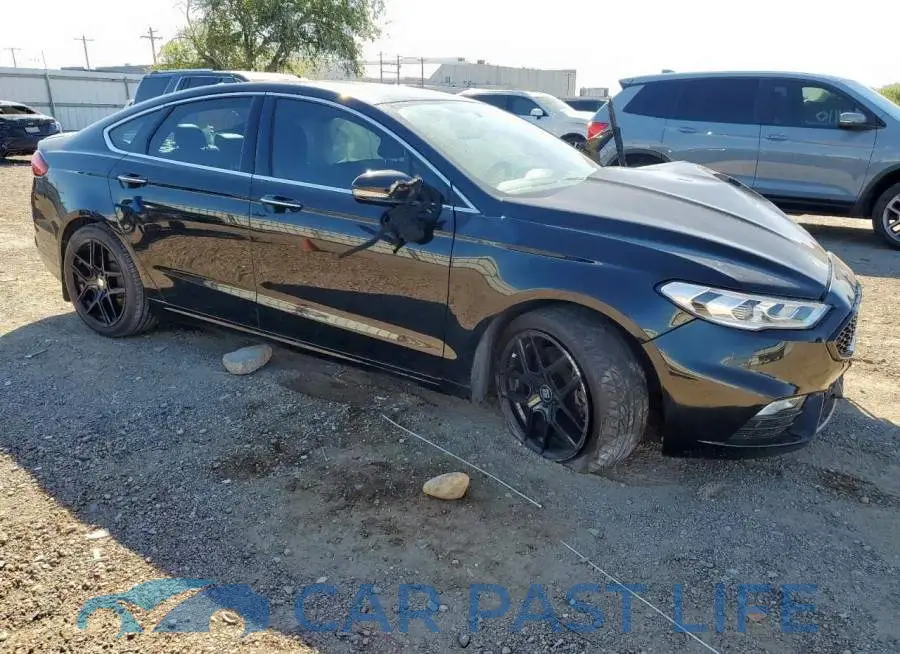 3FA6P0VP2HR214047# 4
