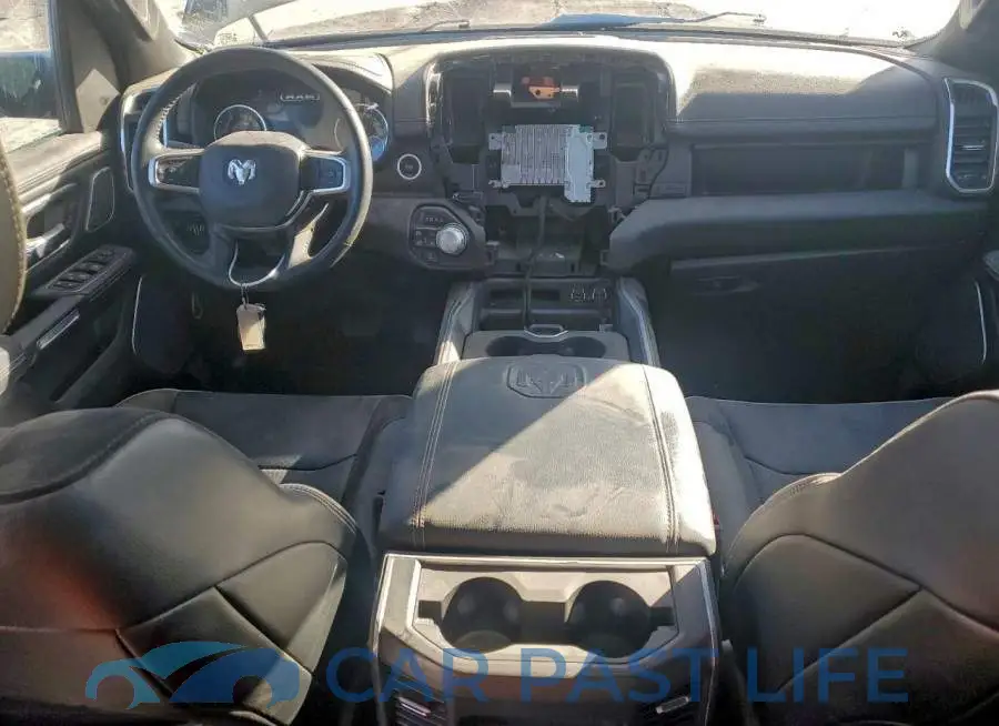 1C6SRFJT7PN540427# 8