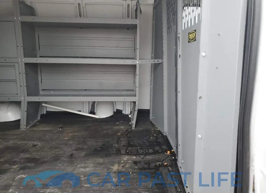 1GTW7AFP9P1101381# 11