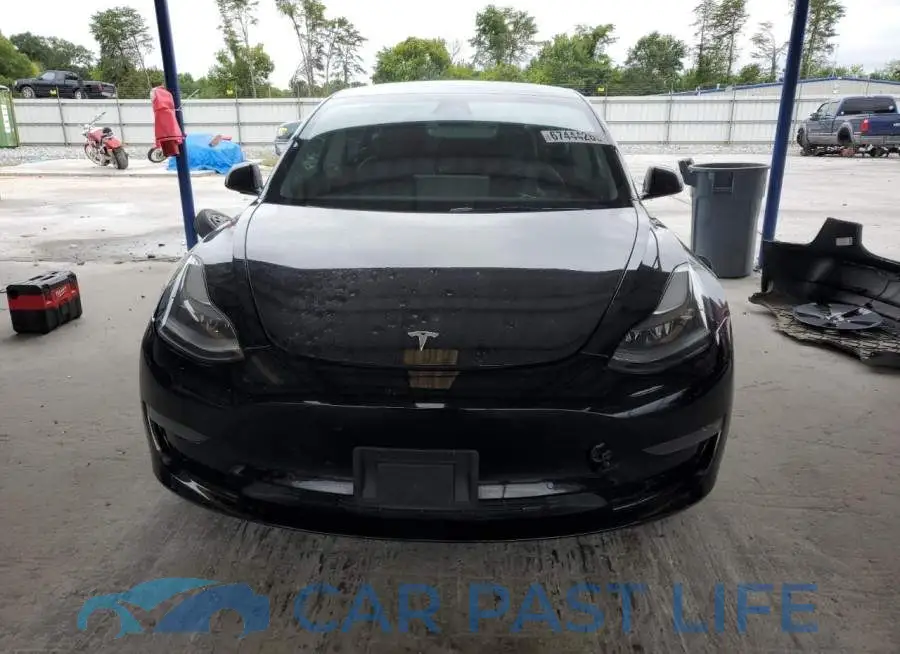 5YJ3E1EB9NF172972# 5