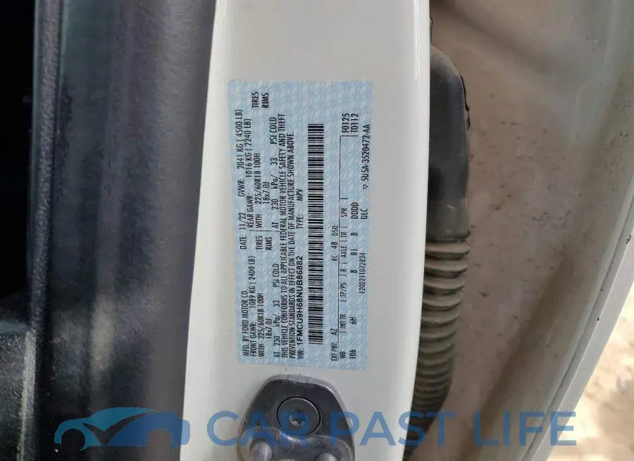 1FMCU9H68NUB86882# 11