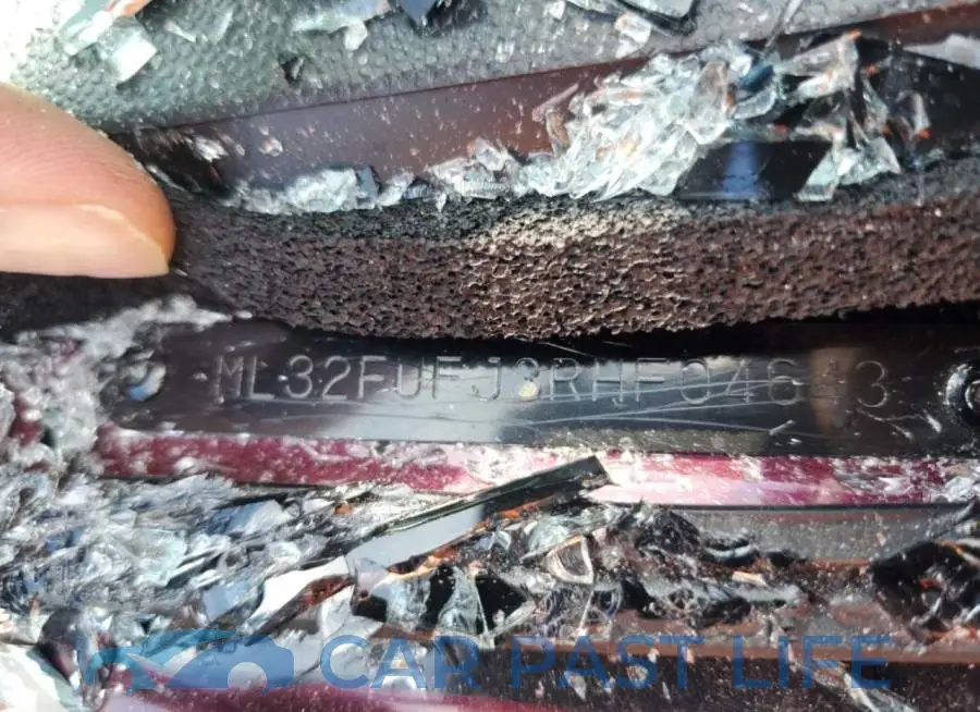 ML32FUFJ3RHF04643# 12
