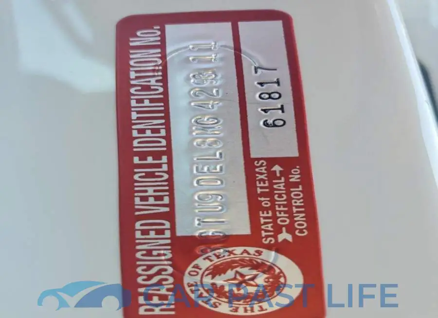 3GTU9DEL8MG429311# 12