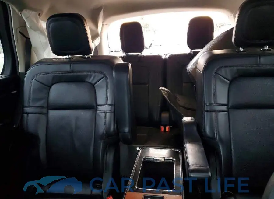 5LM5J7XC6LGL10976# 10