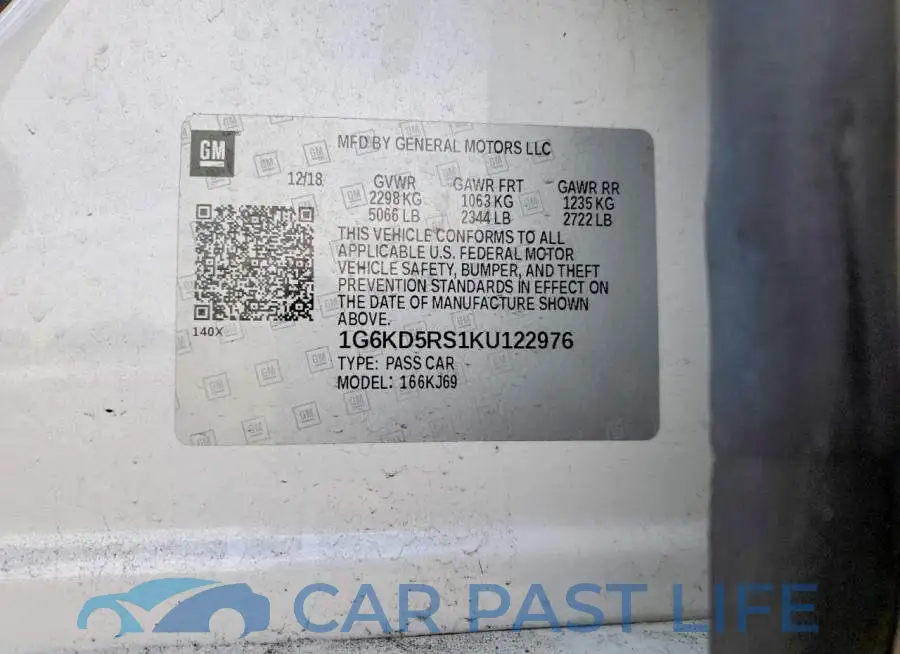 1G6KD5RS1KU122976# 12