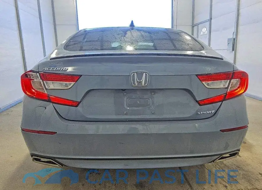1HGCV1F30NA093823# 6