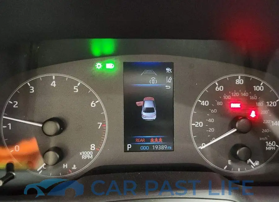 5YFB4MDE0SP313052# 9