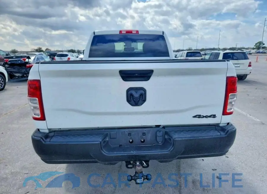 3C6UR5CJ1RG126568# 6