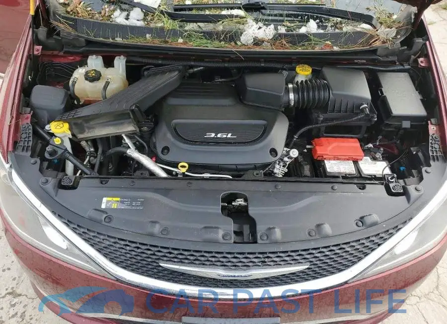 2C4RC1BG1JR120010# 12