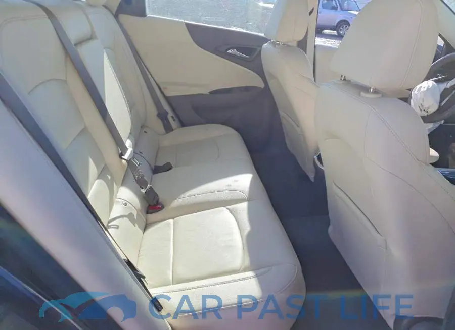 1G1ZD5ST4NF194545# 10