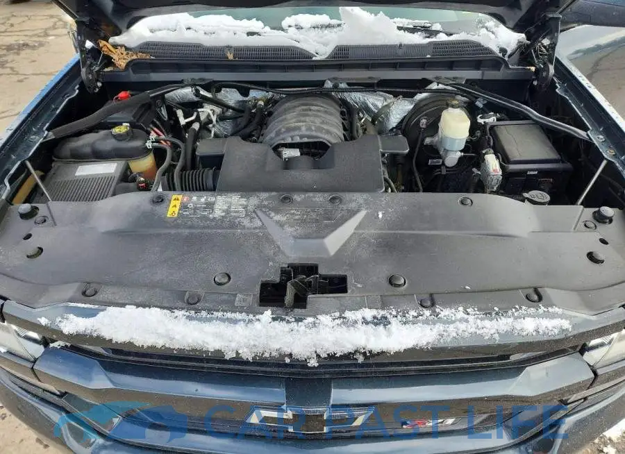 1GCVKREC3JZ295373# 11