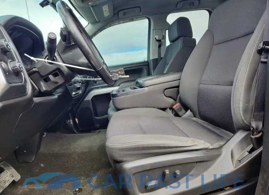 1GCVKREC3JZ295373# 7