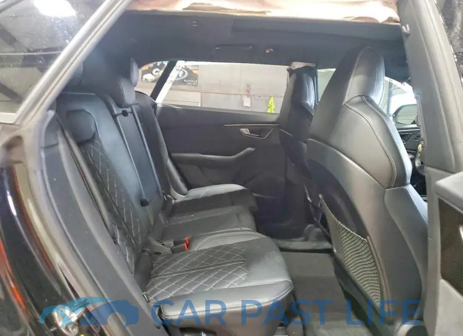 WA1AWBF1XPD038945# 11