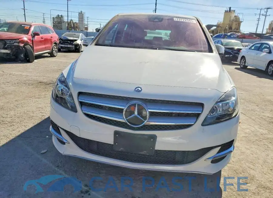 WDDVP9AB2HJ014497# 5