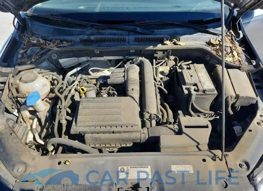 3VW167AJ3JM232798# 11