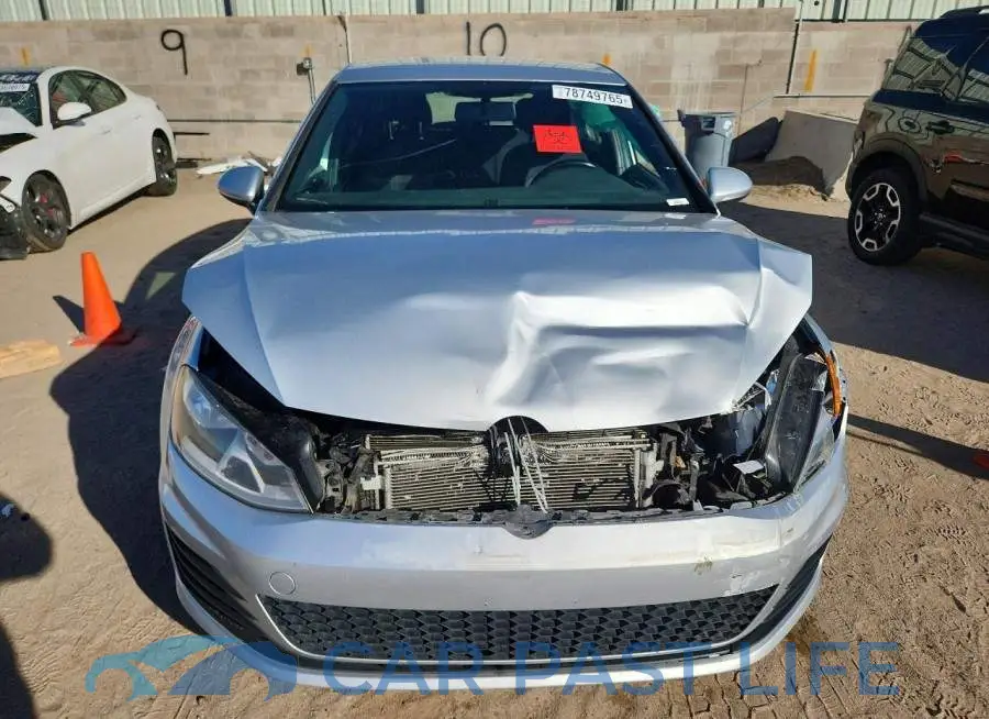 3VW5T7AU4HM064507# 5