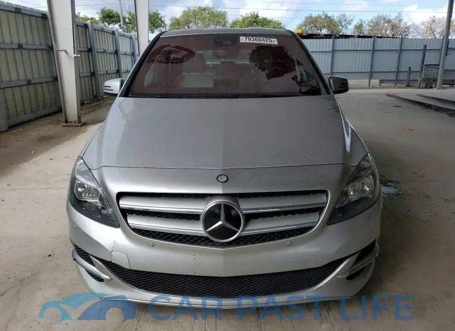 WDDVP9AB1HJ012837# 5