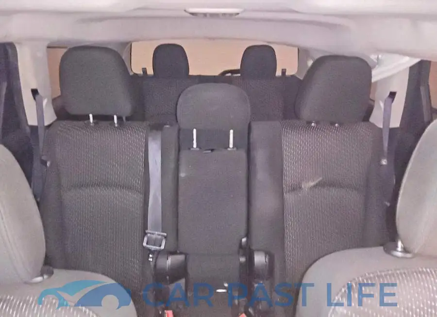 3C4PDCAB3LT280945# 10