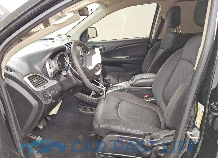 3C4PDCAB3LT280945# 7