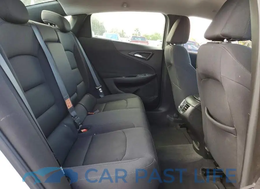 1G1ZD5ST3RF164457# 10