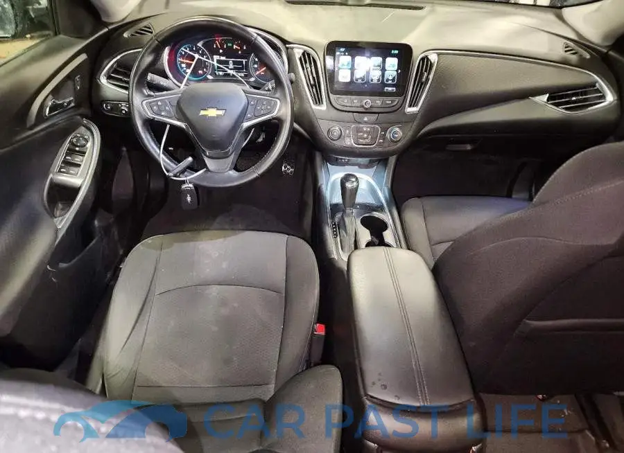 1G1ZD5ST5JF184522# 8