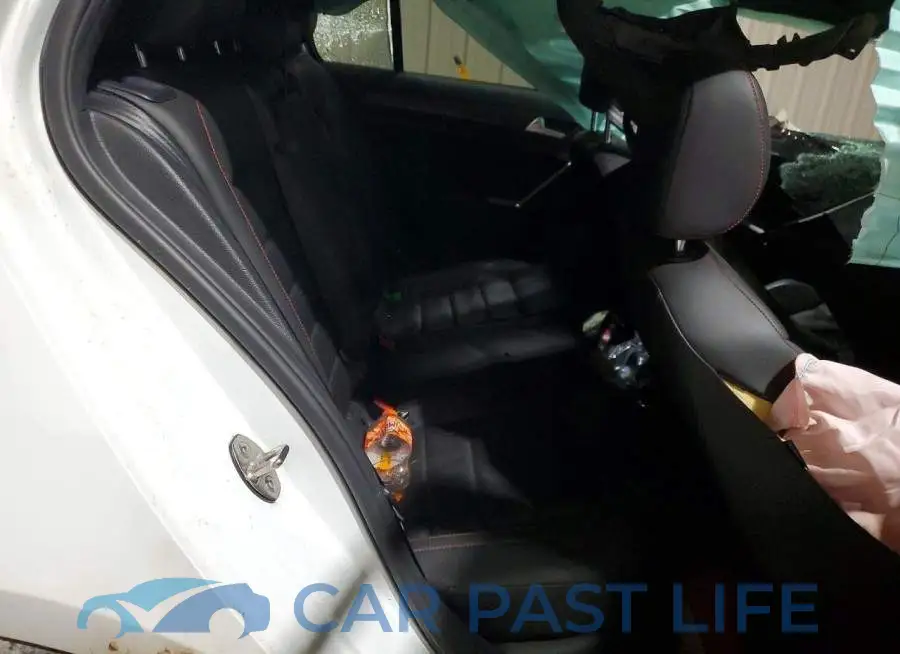 3VW6T7AU5MM006212# 10